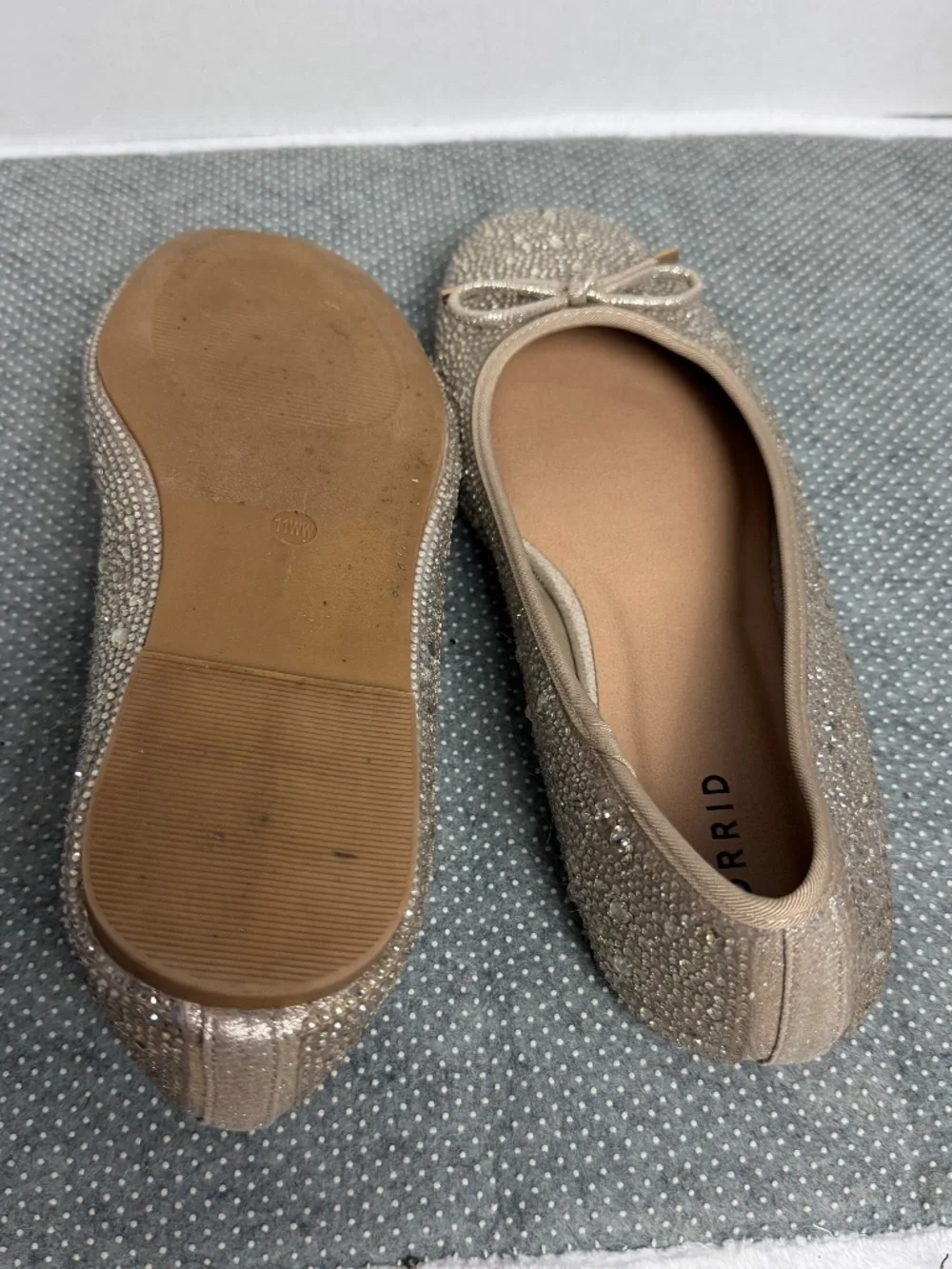 Torrid Rhinestone Ballet Flats Champagne Glitter Bow Round Toe Women's Size 11WW